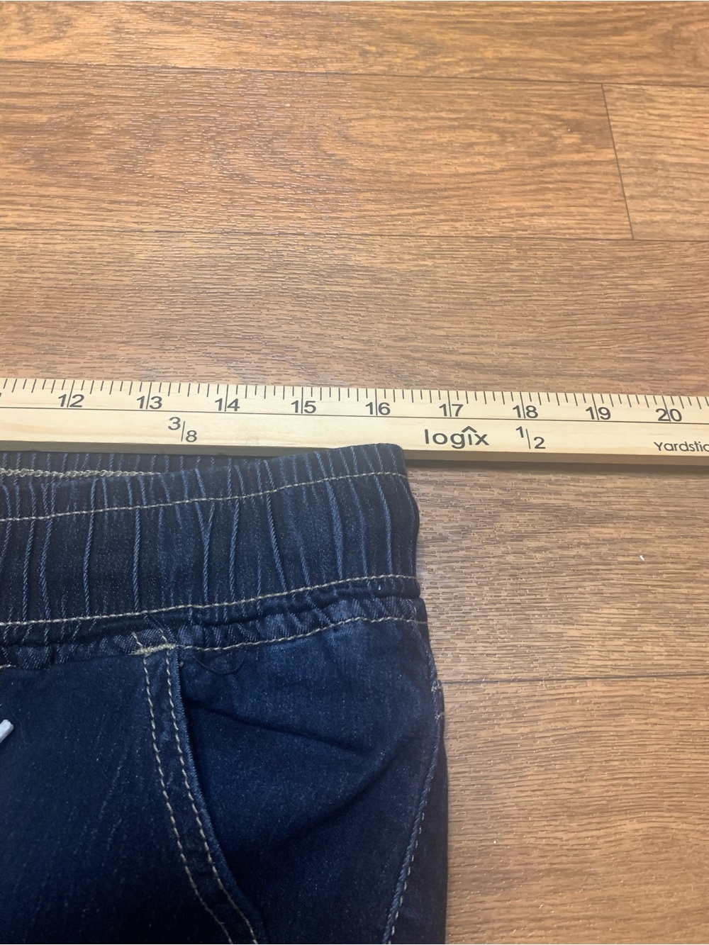 Women’s Dark Blue Cargo Jogger Jeans
Size 15 - Picture 10 of 13